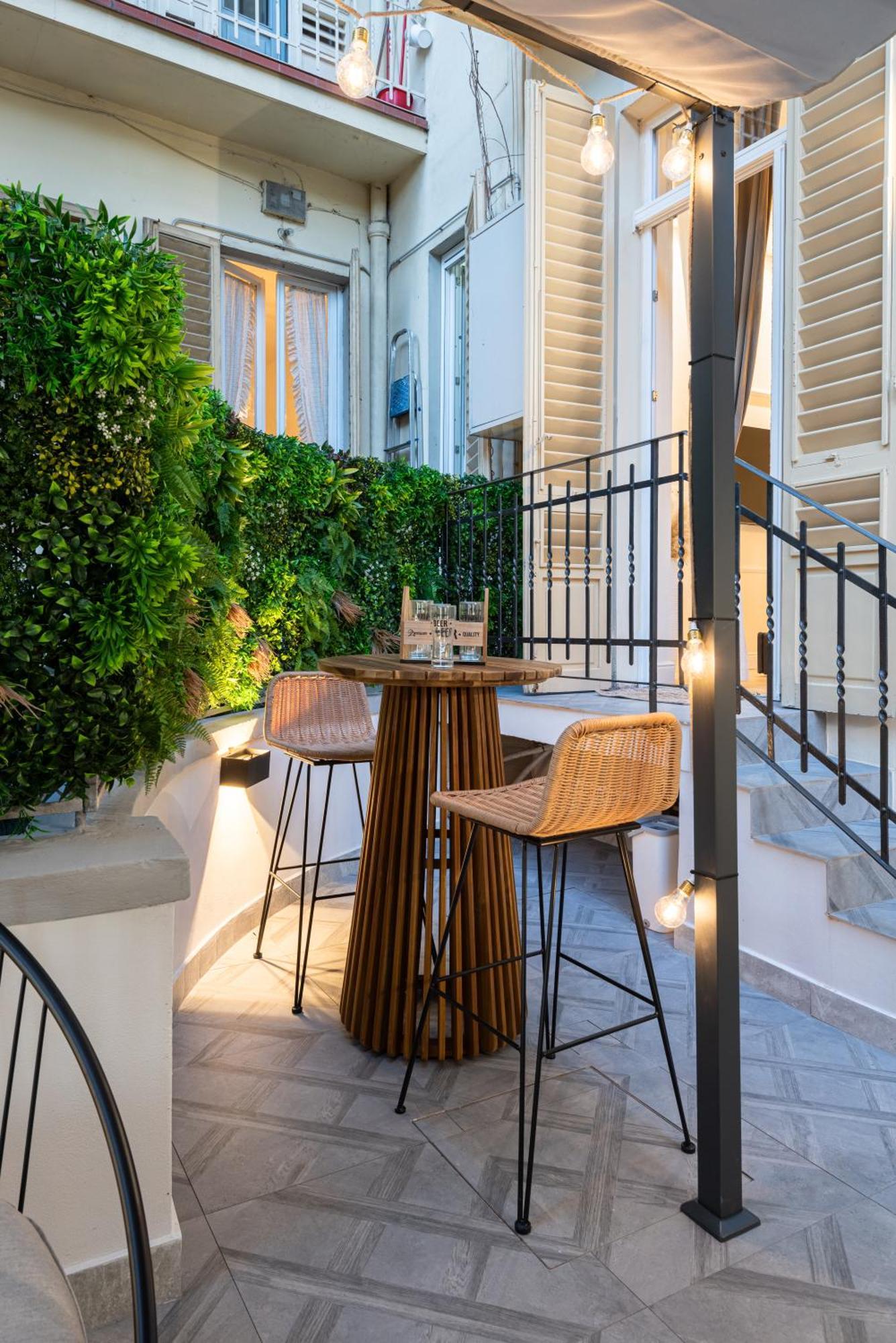 Elegante Appartamento Con Giardino Privato, Jacuzzi Nel Cuore Di Firenze Buitenkant foto