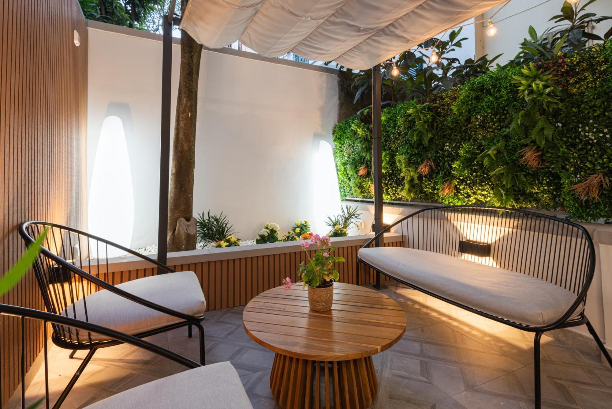 Elegante Appartamento Con Giardino Privato, Jacuzzi Nel Cuore Di Firenze Buitenkant foto